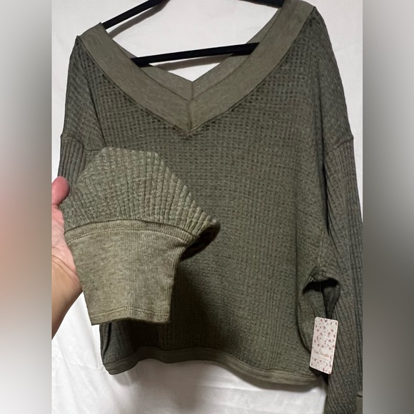 NWT We The Free Free People Women's South Side Thermal Top Moss Green Sweater - Picture 4 of 11